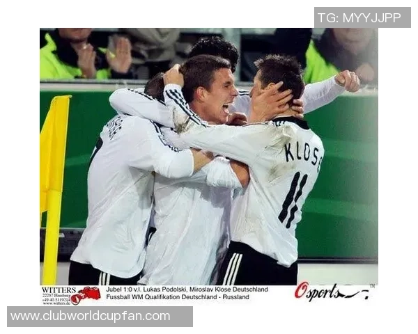 俄罗斯与德国足球对决直播视频全程回放及精彩瞬间解析