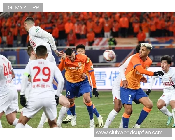 恒大与亚泰精彩对决集锦回顾足球盛宴不容错过