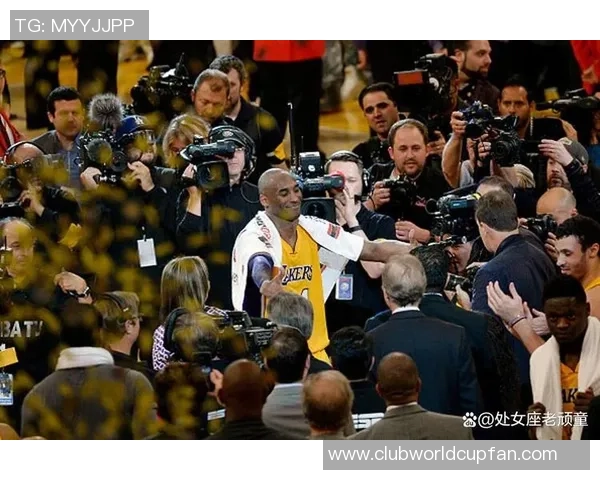 曼巴精神的传承与对比：8号与24号背后的传奇故事与篮球哲学